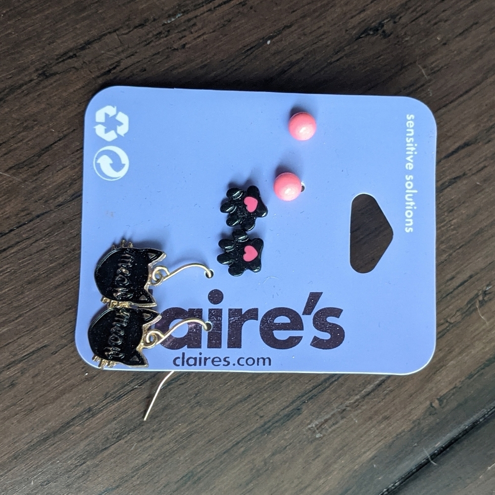 Claire's Cat Earrings